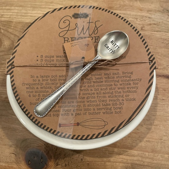 NWT Mudpie Kiss my grits Bowl set textured ceramic silverplate spoon dolomite - Picture 2 of 8